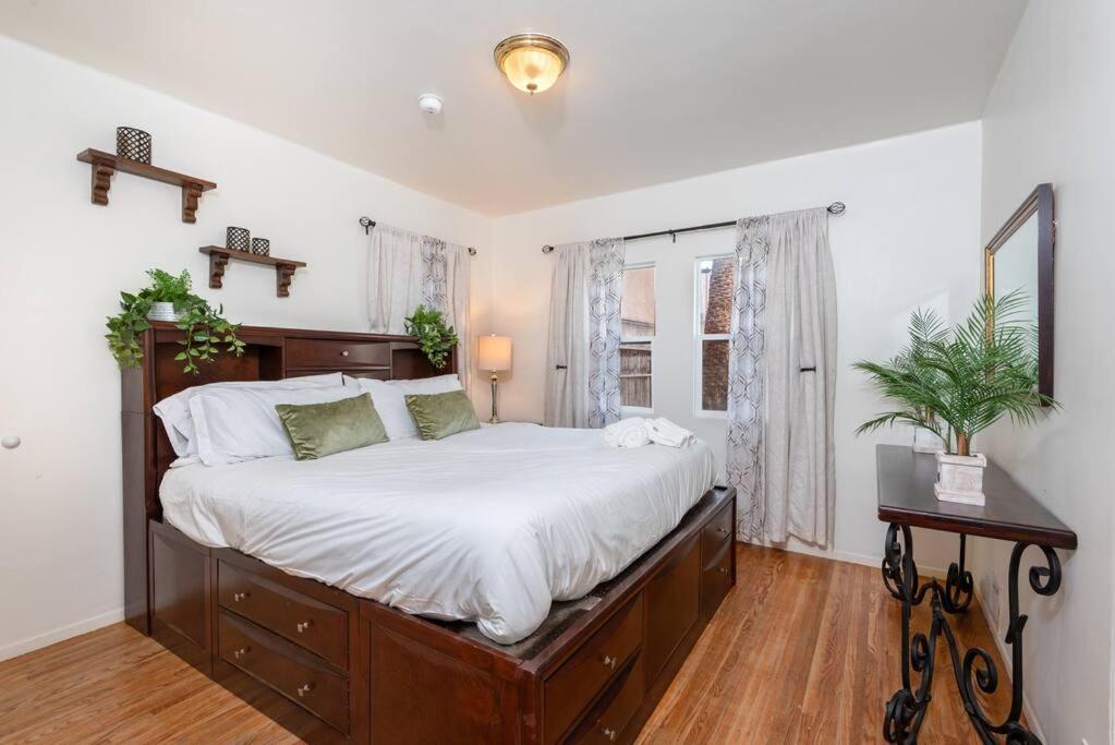 Appartamento Chic And Spacious 3br Gem In La *