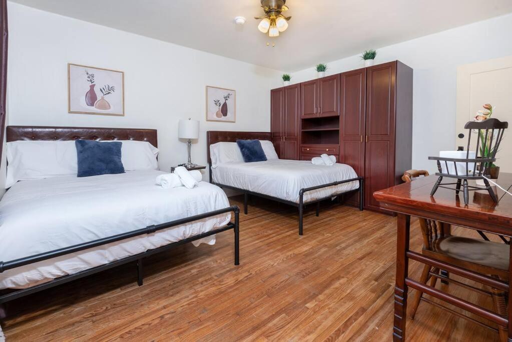 Appartamento Chic And Spacious 3br Gem In La